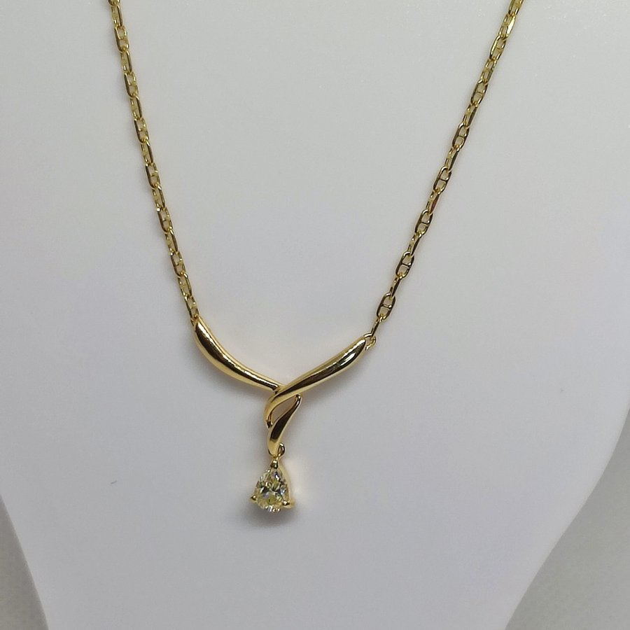 TASAKI Diamond Necklace