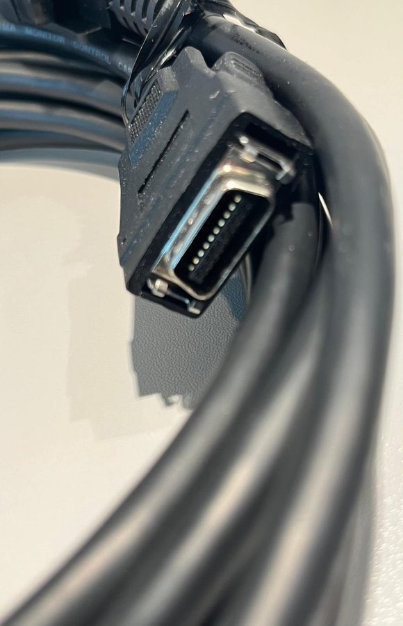 WireWorld - Plasma and LCD 20 Pin Control Cable - P20C60M - 5 metres long