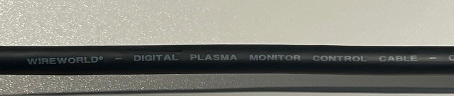 WireWorld - Plasma and LCD 20 Pin Control Cable - P20C60M - 5 metres long