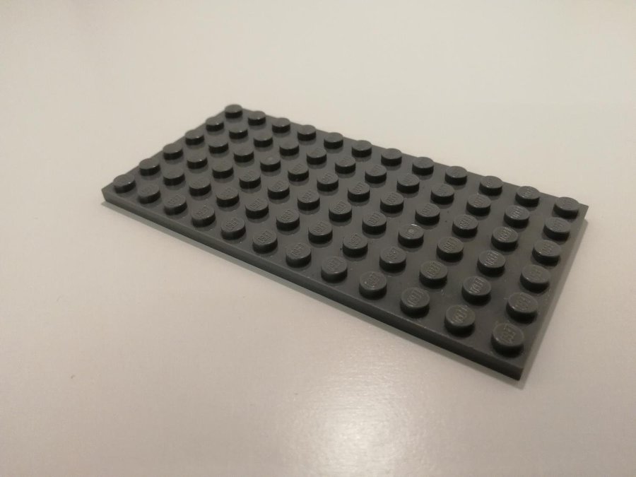 Lego - platta - plate - 6x12 - part 3028 - mörkgrå (bluish)