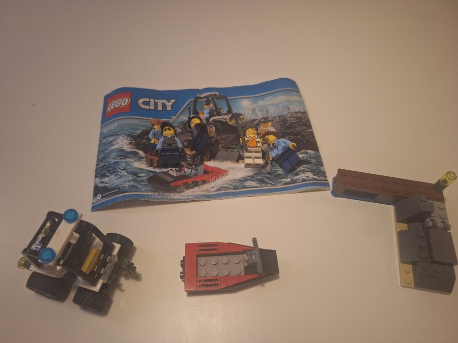 Lego City 60127: Prison Island Starter Set