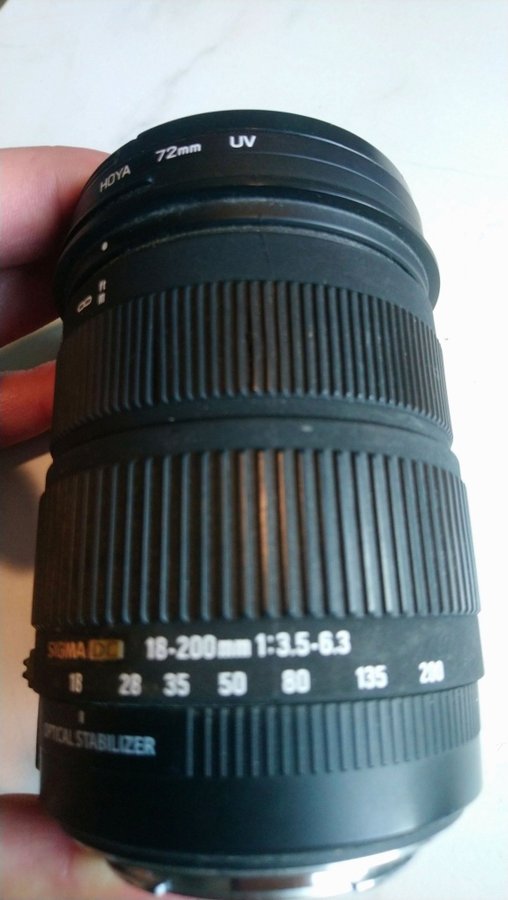 Sigma 18-200mm f/35-63 DC OS HSM Objektiv