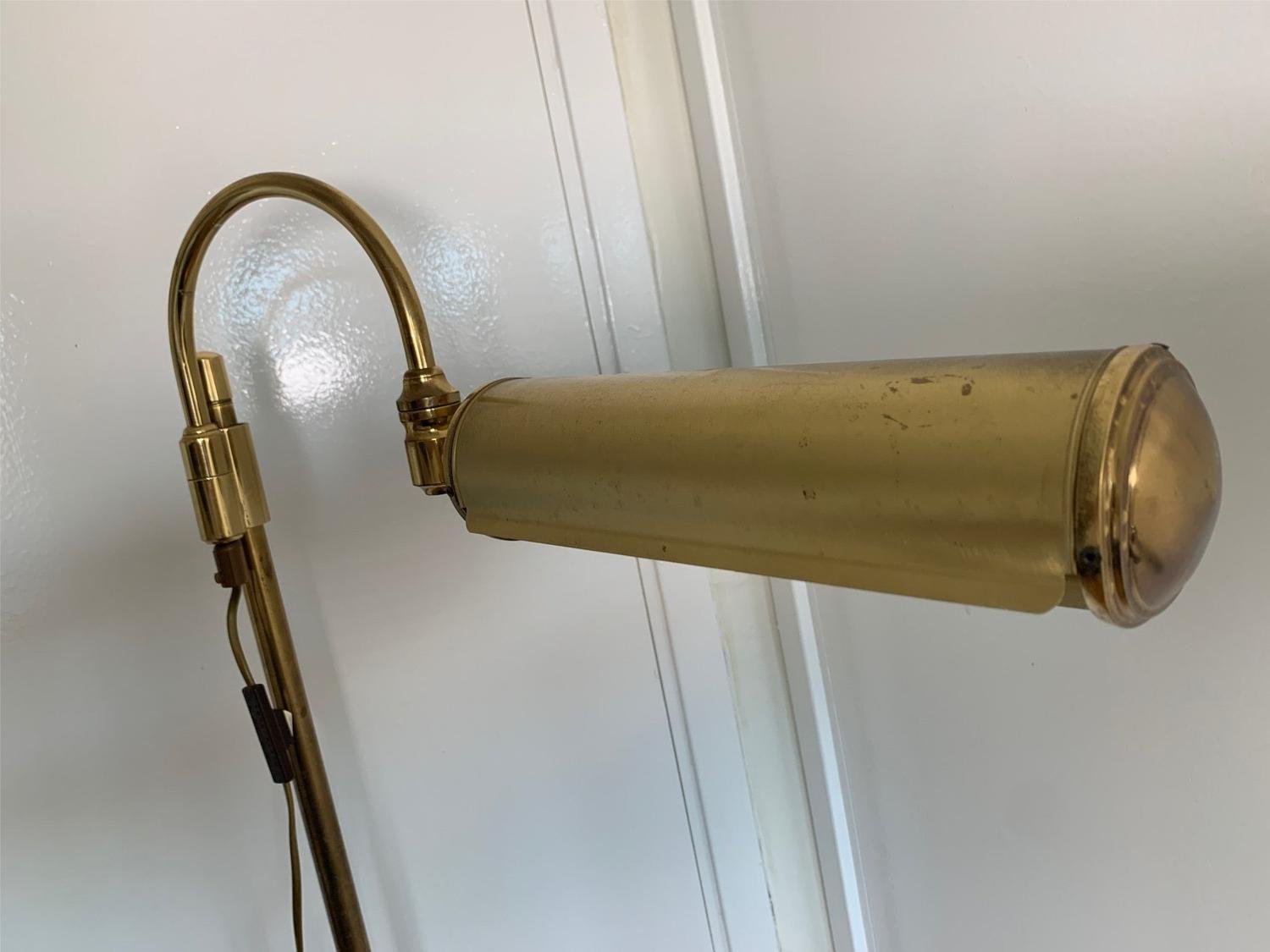 Vintage golvlampa i mässing modell G-20 EWÅ Värnamo