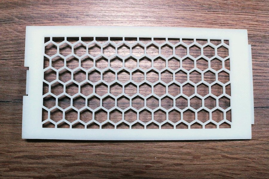 A1200 Ventilerad trapdoor lucka - Amiga 1200 vented - 3d printed