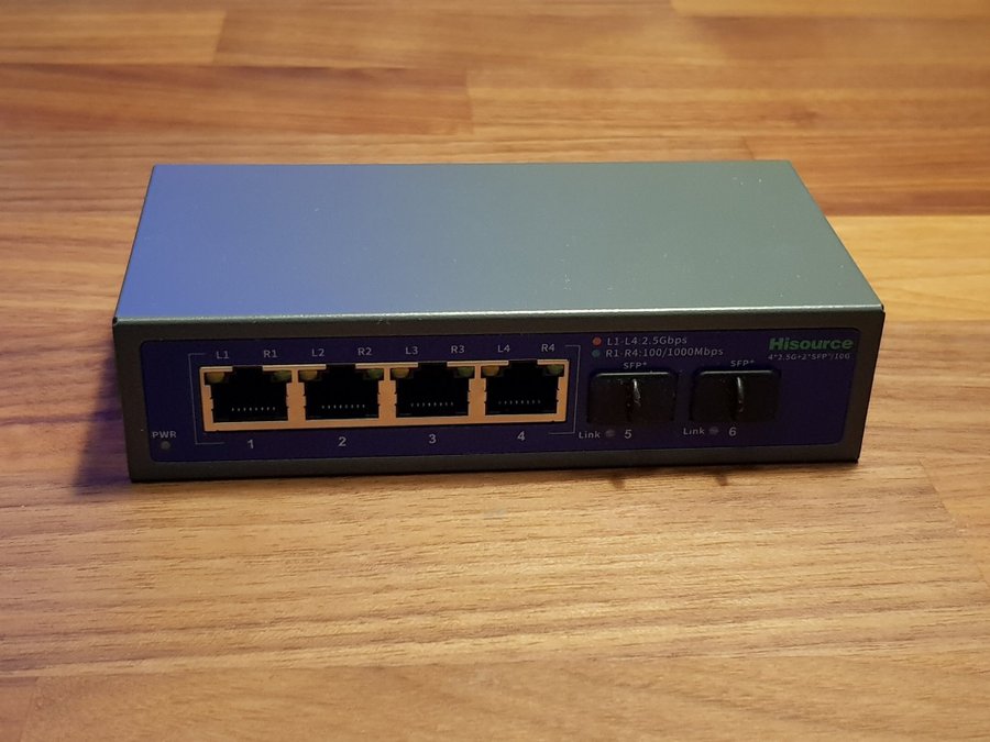 Network Switch 4x 25 GB Ethernet 2x 10 GB SFP+ Compact Design