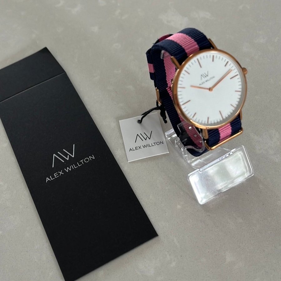 ALEX WILLTON WATCH Brighton 40 mm Roséguld med Blå Rosa Nato Band