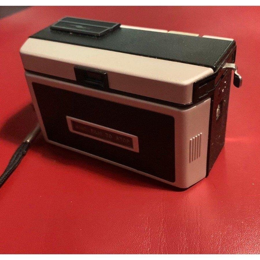 Vintage Kodak Instamatic 100 Camera kamera