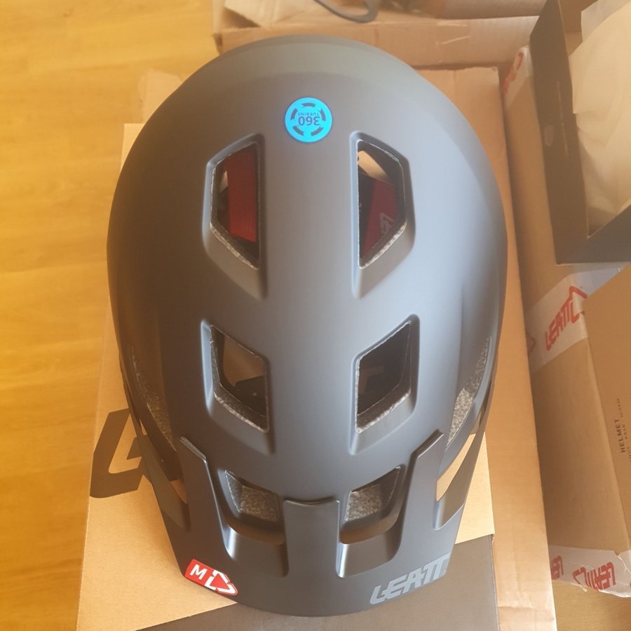 Leatt helmet allmtn mtb 1.0 blk M