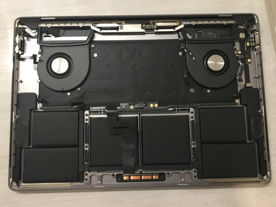 MacBook Pro 16tum 2019 reservdelar