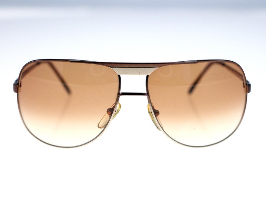 Marcolin 912 vintage mens pilot-style sunglasses-circa 1980s-scratch left lens