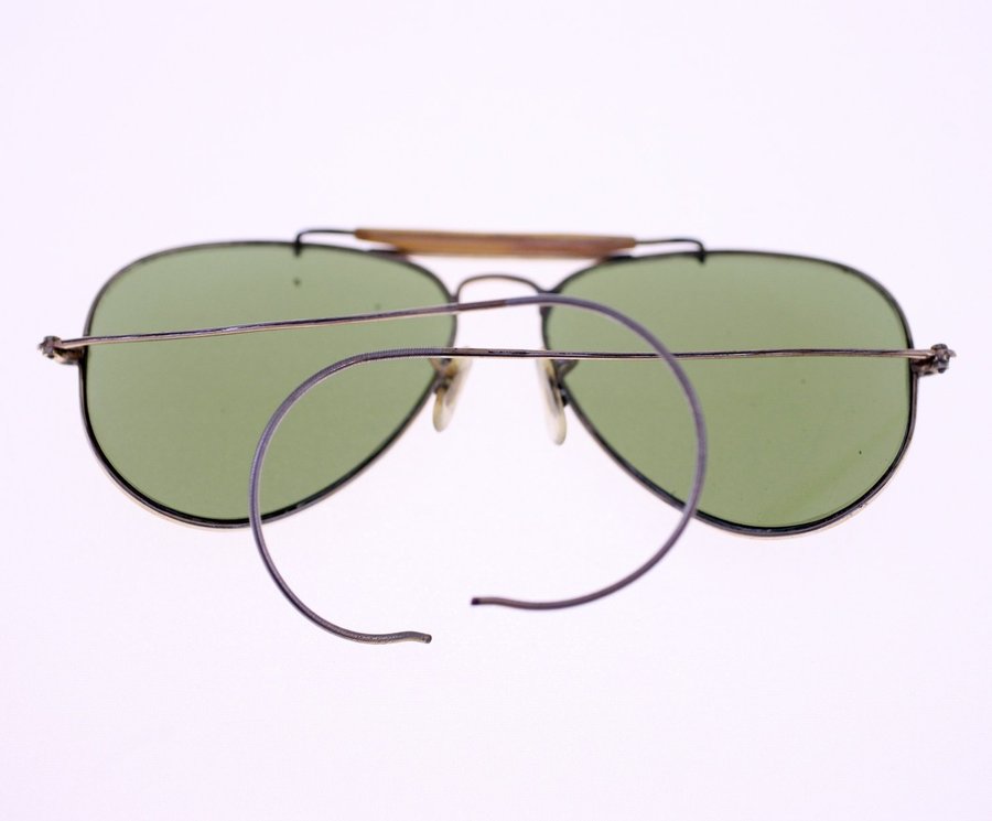 Ray-Ban BL vintage gold-tone metal aviators for men-circa 1960s-glass lenses