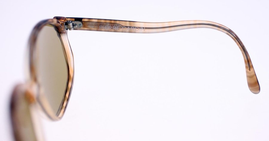 Pierre Cardin V Brun C97 1402 ladies vintage oversized sunglasses-circa 1970s