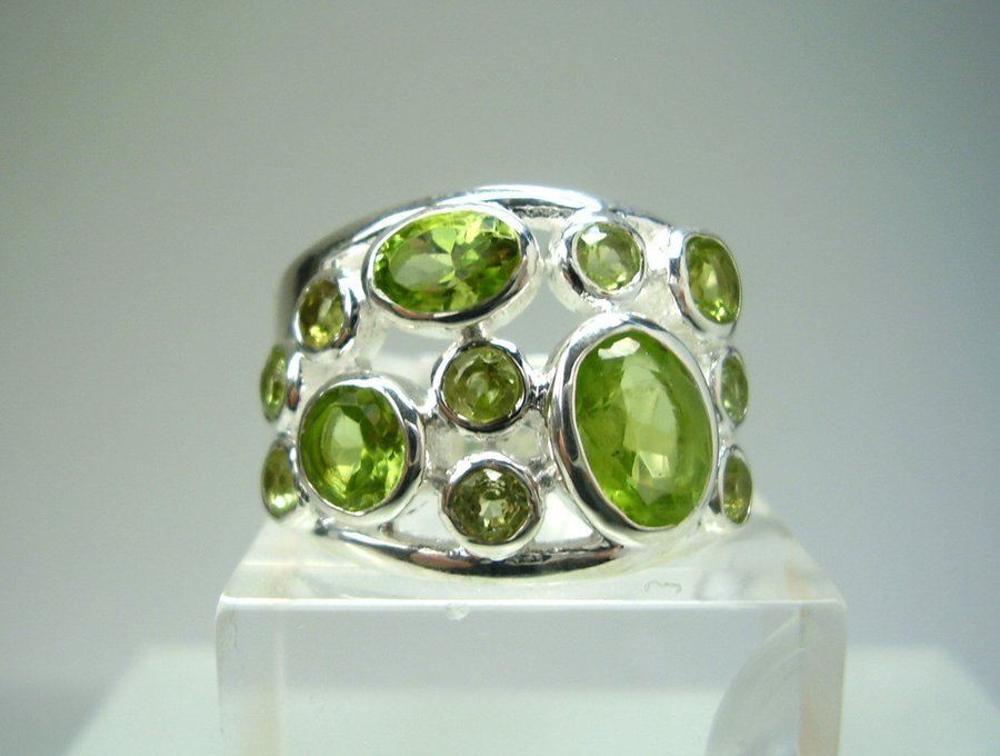 DESIGNER CHRYSOPRASE RING / DESIGNER CHRYSOPRAS RING