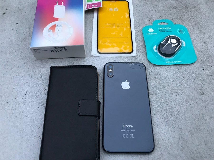 iPhone X 64Gb  olåst/batteri hälsa 100%/mobilhållare 3 i 1/