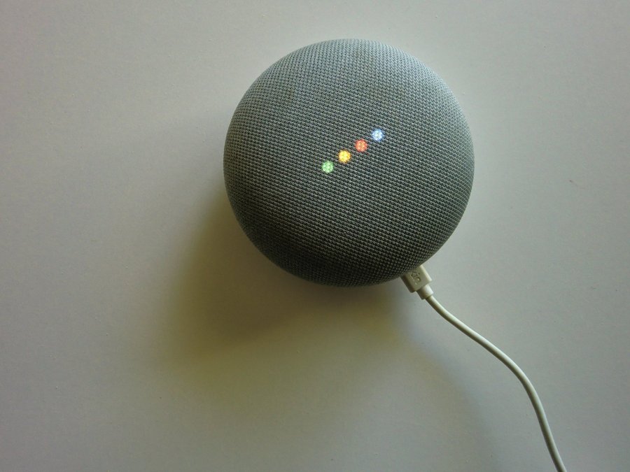 Google Home Mini