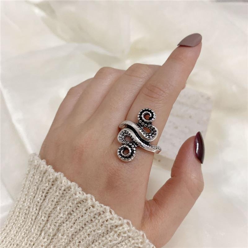 17mm Ring bläckfisk vintage retro antik tibet silver kurvig trend orm rund