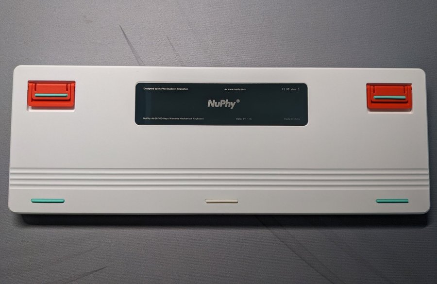 NuPhy Air96 "Ionic White" Tangentbord