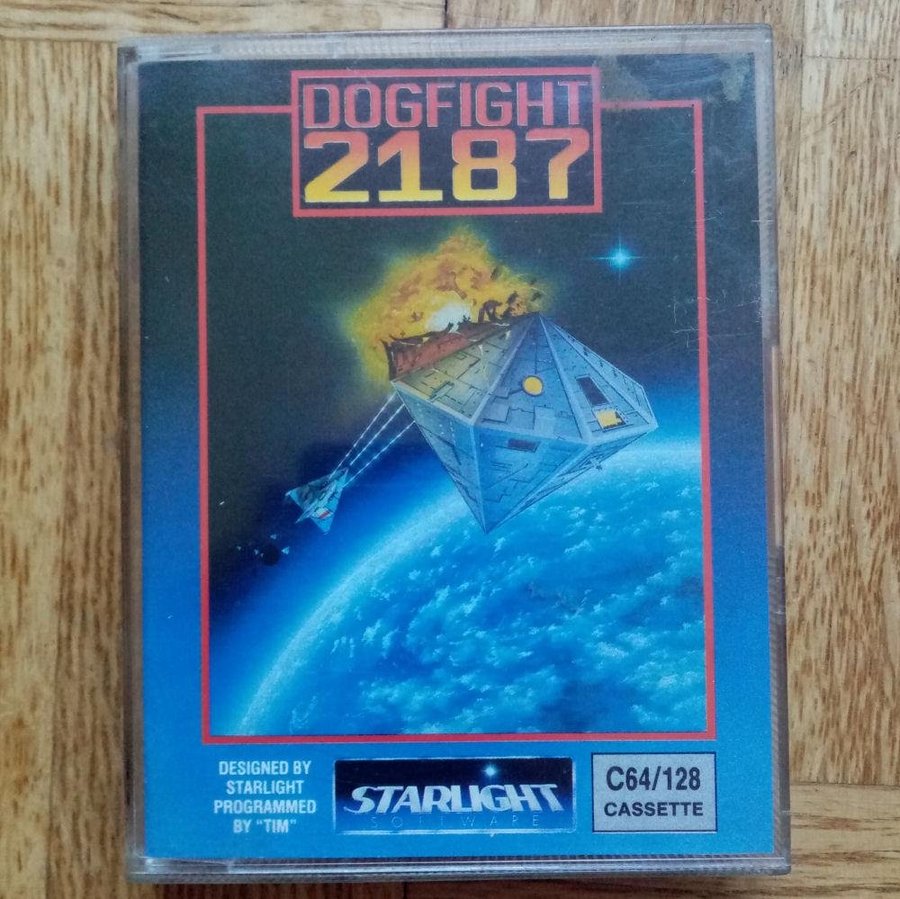 Dogfight 2187 (Starlight - Ariolasoft) ->TESTAD<- Commodore 64 / C64 Spel