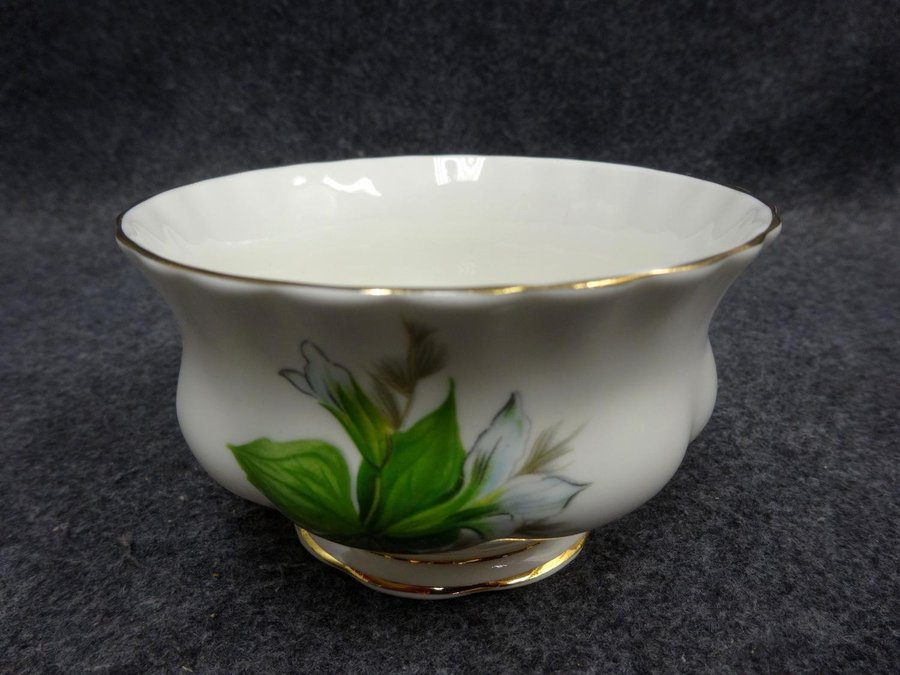 Trillium Sockerskål Royal Albert Bone China England