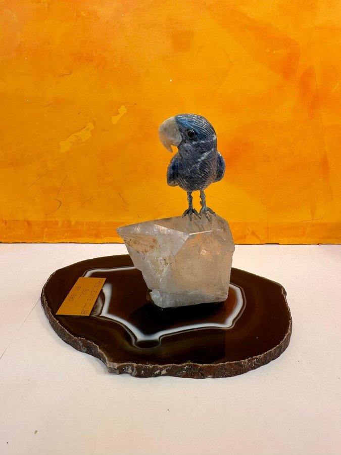 Vacker fågel skulptur naturliga kvarts- och ametist kristaller från Brazil