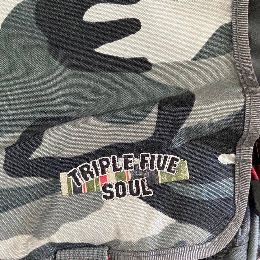 Vintage Triple Five Soul Camo Väska Bag