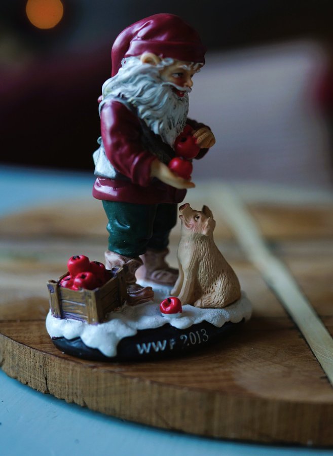 WWF Samlartomte med GRIS, 2013 Ann Rooslien. Årstomte, Tomte, Jul, Julpynt