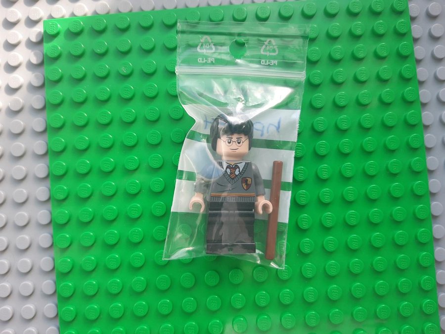 LEGO Minifigur Harry Potter hp094 Harry Potter Gryffindor