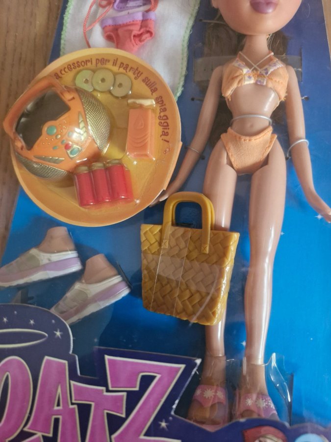 Bratz Yasmin Beach Party Dukke