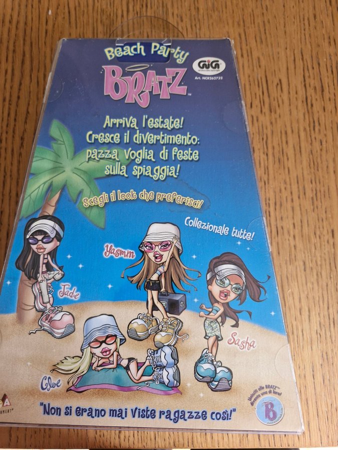 Bratz Yasmin Beach Party Dukke