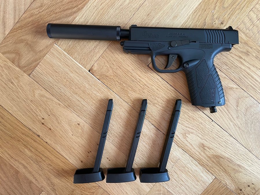 Blow Back - CO2 6mm Airsoft - Bersa Pistol