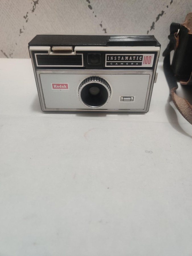 Vintage Kodak Instamatic 100 kamera