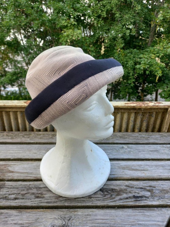 Vintage rosa beige randig hatt