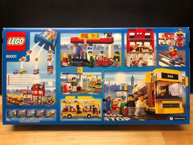 LEGO City 60031 "City Corner" - från 2013 oöppnad / förseglad!