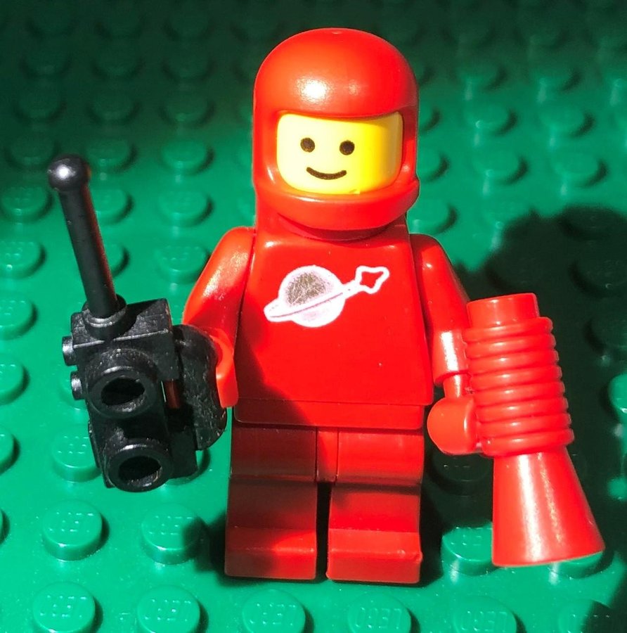 LEGO figur rymd Astronaut Classic Space - Red with Air Tanks sp005 walkie talkie