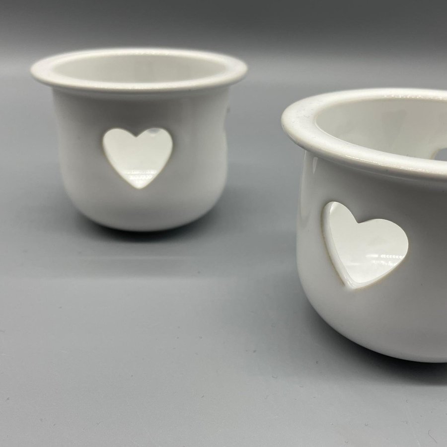 Höganäs Keramik | 2 st Vita Ljushållare med Hjärtan
