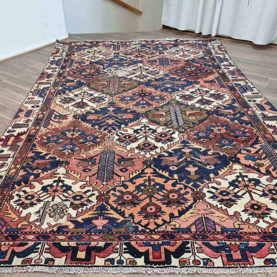 Äkta Vintage matta ca:190x295 cm - 100% ull - Tvättad  klart - Handknuten