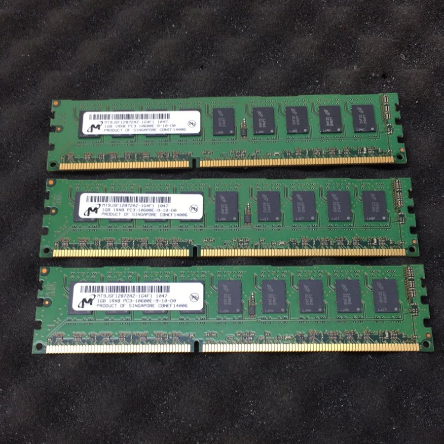 3x 1GB DDR3 Micron MT9JSF12872AZ-1G4F1