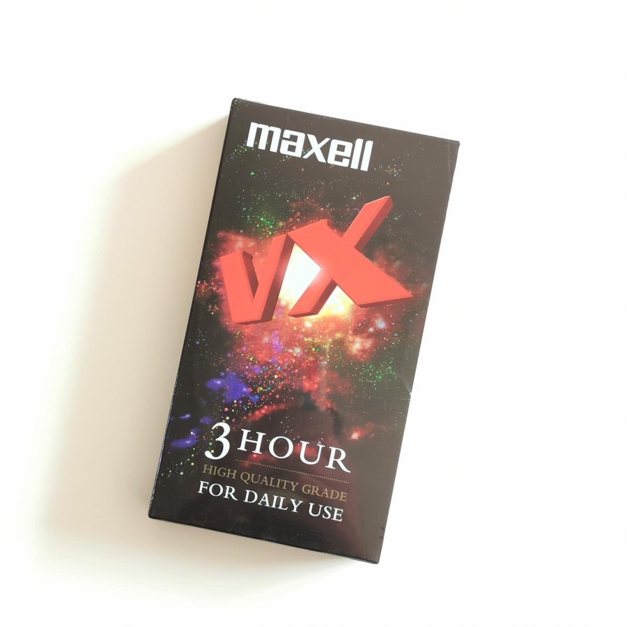 MAXELL E-180 VX VHS (INPLASTAD)