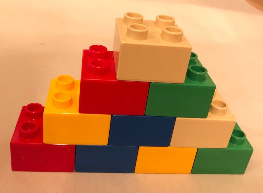 Lego DUPLO 10 st 2 x 2 Bitar i 5 färger