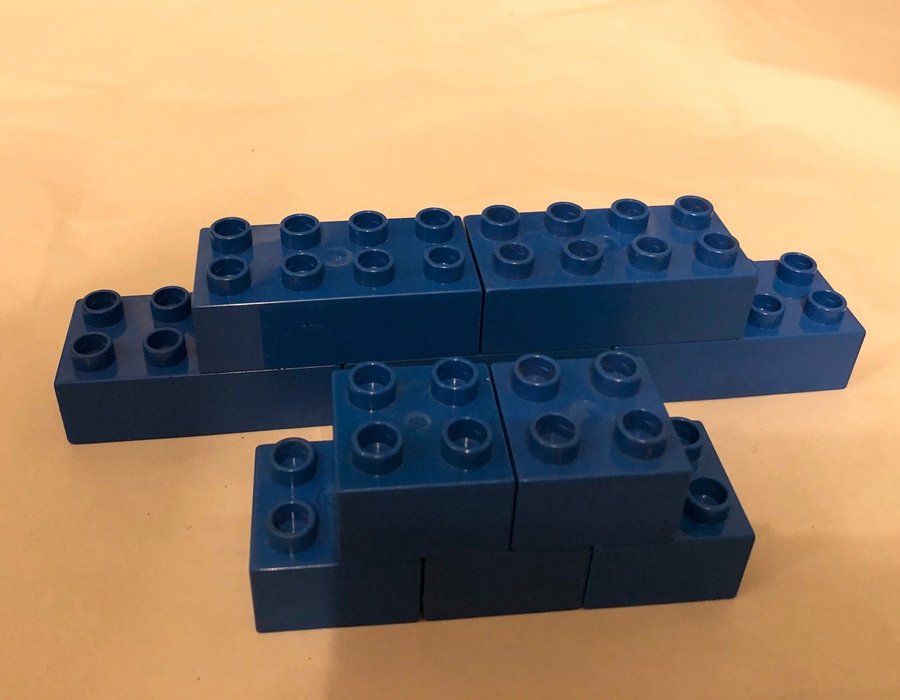 Lego DUPLO 5 st 2 x 2 Mörkblå Bitar och 5 st 2 x 4 Mörkblå Bitar