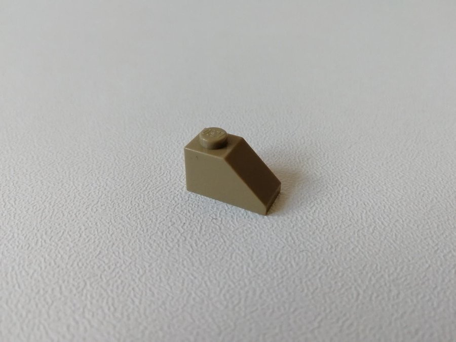 Lego - slope - bas - 2x1 - part 3040 - mörkbiege (tan)