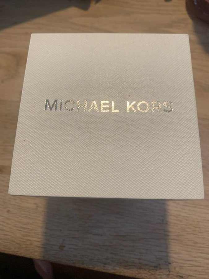 Michael Kors Guld Ur med Krystaller