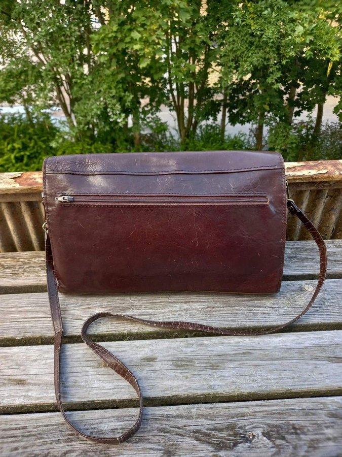 Mallard Leather Products brun äkta skinn crossbody väska