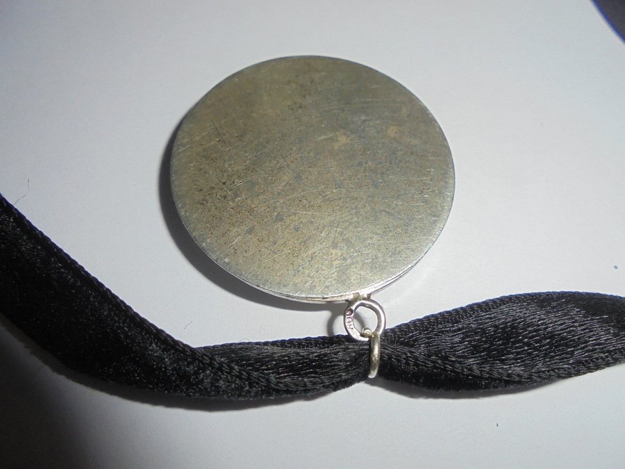 halsband i silver med porslin vintage