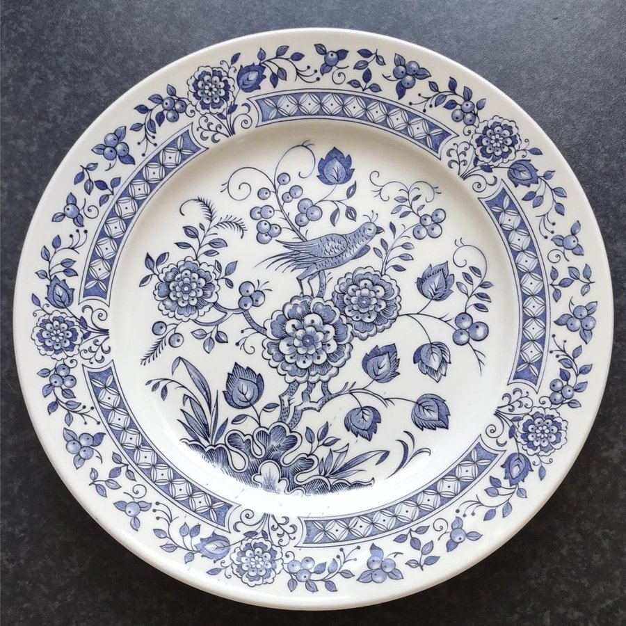 "Nankin" tallrik i porslin från Staffordshire- Ironstone England-Retro