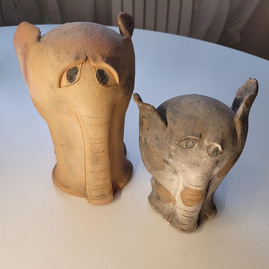 Elefanter figuriner / skulpturer