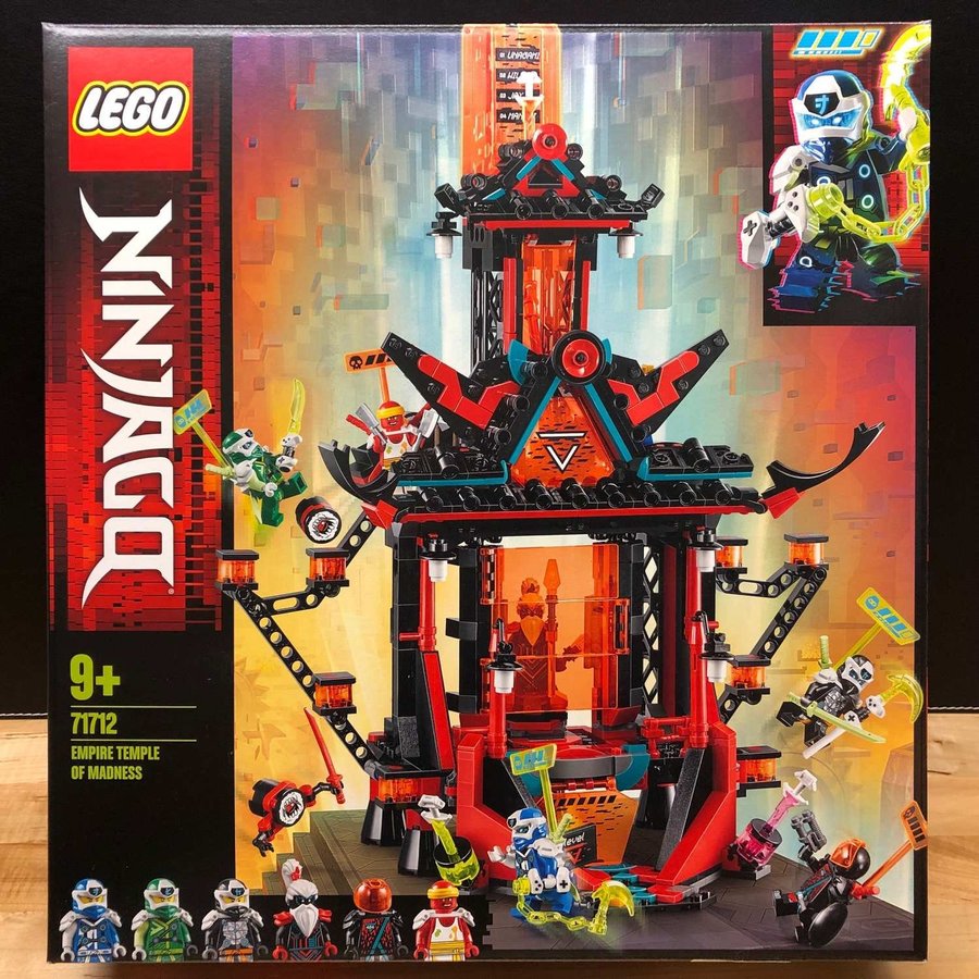 LEGO Ninjago 71712 "Vansinnets kejsartempel" - från 2020 oöppnad / förseglad!!