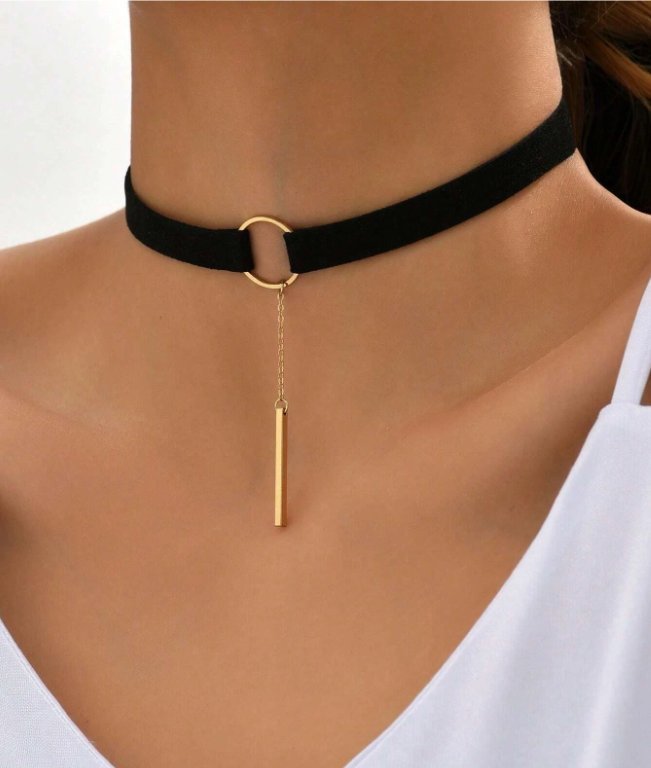 Elegant choker