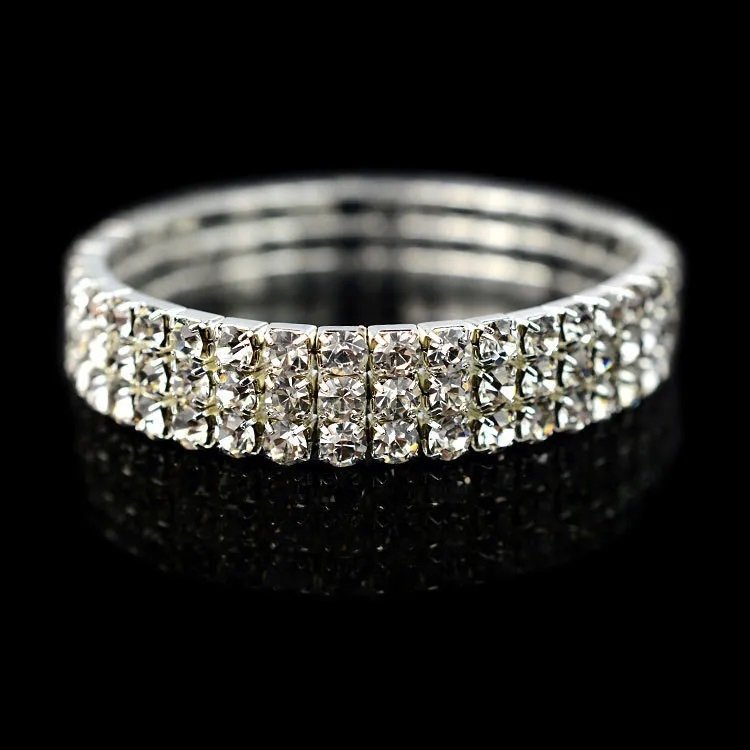 Snyggt elastiskt armband 3 rader strass kristaller silverpläterad lyx smycke