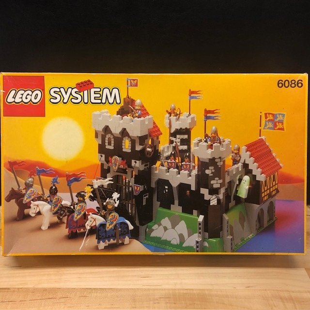 LEGO Castle 6086 BEG "Black Knight's Castle" - från 1992 i mycket fint skick!